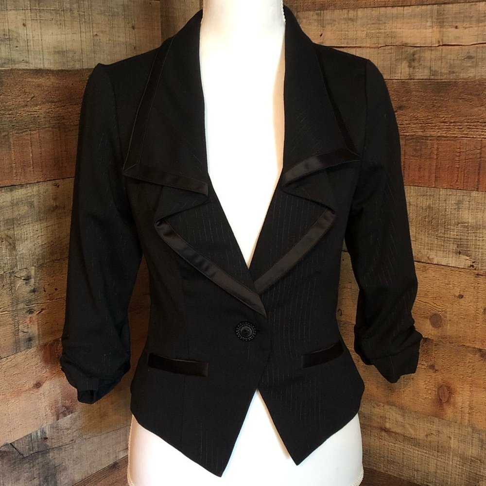 Studio Y Black Blazer